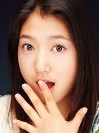 Biodata : Name: 박신혜 / Park Shin Hye (Bak Sin Hye) Profession: Actress, model and singer. Birthdate: 1990-Feb-18. Birthplace: Paju, Gyeonggi, South Korea - park-shin-hye-8