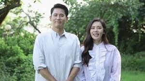 Choo ja hyun có tuổi thơ bất hạnh, cha mẹ ly hôn từ nhỏ, bố nhanh chóng lấy vợ mới, mẹ khắc nghiệt, ông bà nội bỏ rơi. Actress Choo Ja Hyun Leaves Hospital As Pneumonia Subsides