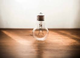 what is an incandescent light bulb
