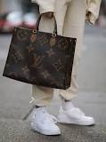 Wie viel kostet die billigste Louis Vuitton Tasche?