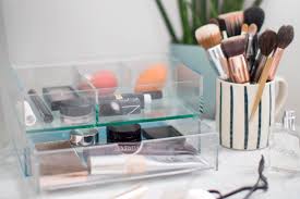 five ways to your everyday makeup