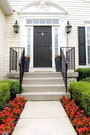 Discover our guide to the right greenery, paint colors, and architectural details to take your front door to the next level. 20 Diy Front Step Ideas Creative Ideas For Front Entry Steps