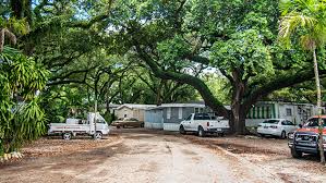 shady oaks mobile home park parakeet