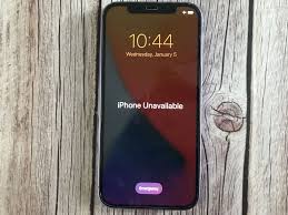 fix iphone unavailable lock screen