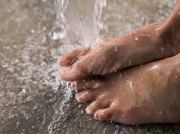 how to get rid of smelly feet 14