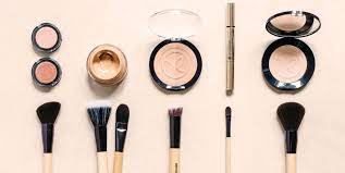 how to choose makeup brushes follow
