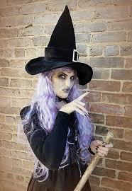 halloween makeup witch with hat