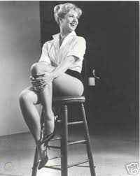 Tantalizing Shirley Jones Sexy Leggy in Shorts Pinup | #28668680