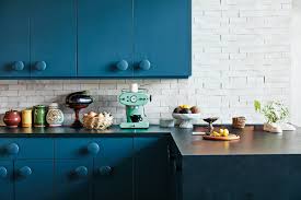 paint colors for blue kitchen cabinets