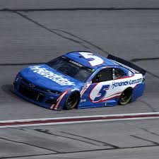 Nascar live race coverage, latest news, race results, standings, schedules, and driver stats for cup, xfinity, gander outdoors. Nascar Live Stream 2021 How To Watch The Food City Dirt Race Via Live Online Stream Draftkings Nation