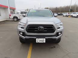 used 2022 toyota tacoma 4wd sr5 in
