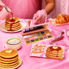 maple syrup pancakes palette