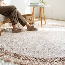 hand woven round rug wool polyester