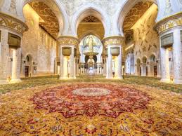 world s largest hand knotted carpet on