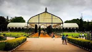 32 famous gardens in india for a