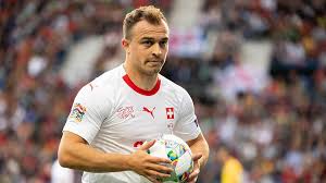 Seeing shaqiri in tears at the end is the most heartbreaking thing…like man he gave everything for this match and for his team….and i'm pretty sure that swiss media will blame him for having not been. Corona Wirrwar Um Xherdan Shaqiri Beendet Ex Bayern Profi Darf In Spanien Fur Die Schweiz Auflaufen Sportbuzzer De