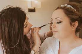 professional hair makeup artist for