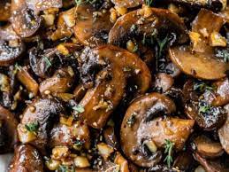 sautéed mushrooms with garlic and