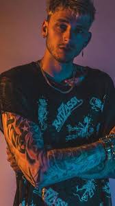 Machine gun kelly wallpaper hd this application is made for the fans hip hop.you can find more than 100++ chosen pictures that you can set as your wallpaper/theme on your smartphone. Pin On Colson