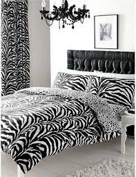 Generic Zebra Print Duvet Set Black