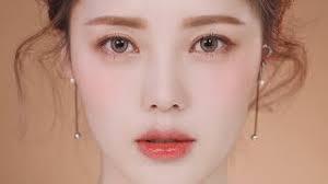 5 simple korean makeup looks to try