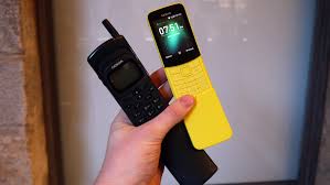 So how does the new 8110 4g compare to the 1996 original? Nokia 8110 Vs Nokia 8110 4g Retro Meets The Reboot Techradar