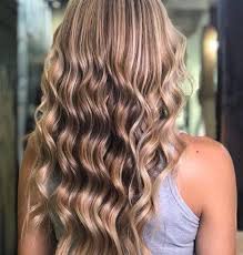 There are many contrasting hues that can make a style pop such as blonde, reds, purples and her hair is almost black which really makes the platinum blonde highlights stand out. 61 Trendy Caramel Highlights Looks For Light And Dark Brown Hair 2020 Update