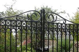Heritage Cast Iron Gates Kensington