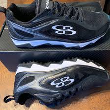 boombah turf shoes sz 8 new black
