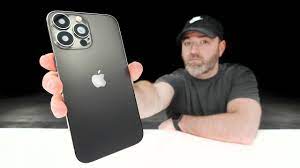 The base models will get the same sensors as the iphone 12 pro max, while the pro versions will feature larger sensors. Iphone 13 Grosse Bestellung An Kamerabauteilen Erwartet Connect