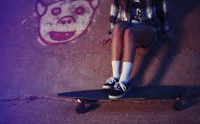 Tons of awesome skate aesthetic wallpapers to download for free. Aesthetic Skate Wallpaper Pc Skate Teenage Vibes Laptop Background Laptop Backgrounds Aesthetic Desktop Wallpaper Laptop Wallpaper Minimalist Aesthetic Wallpapers For Free Download Danyborner