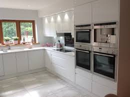 gloss white handleless kitchen