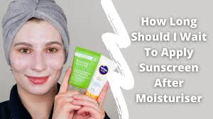 apply sunscreen after moisturiser