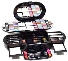 shams makeup kit multicolour from
