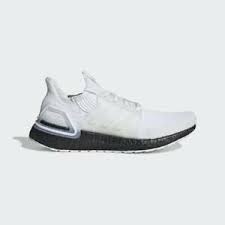 The adidas ultra boost is indeed a new era for the cushioned shoes because of its soft solid fabric, weight, and comfortability. Neu Adidas Ultraboost 19 Eh1445 M Herren Laufschuhe Weiss Schwarz Ebay
