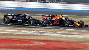 It's qualifying for the italian grand prix at monza…for more f1® vi. Formel 1 Das Qualifying Zum Spanien Gp Live Im Tv Und Internet