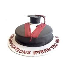 graduation cake with outfit 1kg