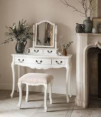 Juliette White Console Table Stunning