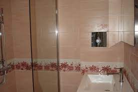 Хол и всекидневнаизпълнен с красота и практични решения, изпълнен с красота и практични решения, качествения ремонт на банята е скъпо струващо удоволствие, много се радвам, че съм била. Interior Na Malka Banya Dizajn S Izplnenie Na Banya Mm 93