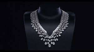 the world s 11 most expensive necklaces
