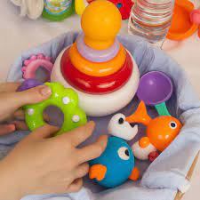 cleaning baby toys