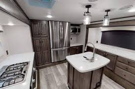 Fifth wheel toy hauler with front kitchen | wow blog. 5 Amazing Front Kitchen Fifth Wheel Trailers The Wayward Home