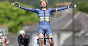 O ciclista dos países baixos foi o mais rápido a concluir os 190 quilómetros entre biela e canale,demorando 4:21,29 ciclismo 16:45. Taco Van Der Hoorn Times Move To Perfection To Win First Stage Of Ras