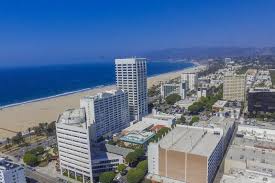 is santa monica a good place to live