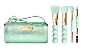 new mac brush with fate essentials kit