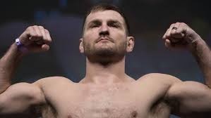 Miocic works as a firefighter and paramedic in oakwood and valley view, ohio. Bj7za1pdbsaism
