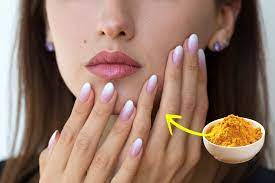 nails remove curry stains