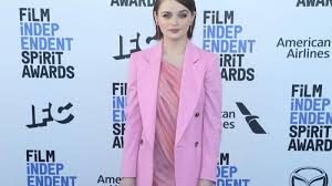 It was a terrible idea, that was to everyone other than ajax. Joey King Vorfreude Auf The Kissing Booth 3