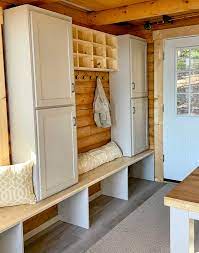 easiest to build mudroom bench build