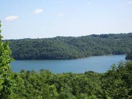 See more of the lake house on dale hollow on facebook. With Waterfront Homes For Sale In Byrdstown Tn Realtor Com